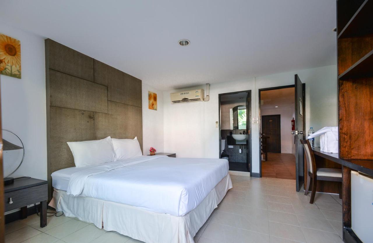 BGW Phuket Hostel Patong Eksteriør bilde